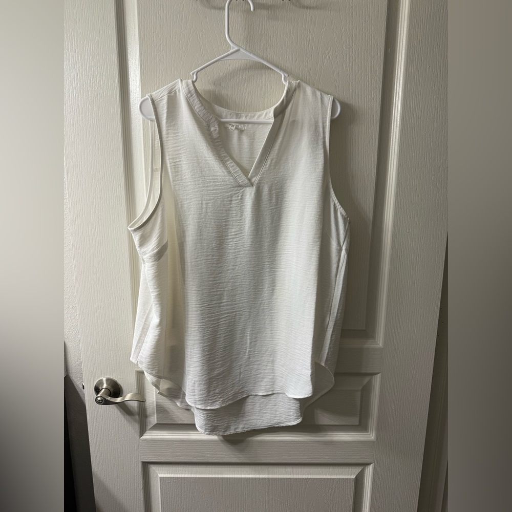 Maurice’s 1X white sleeveless blouse